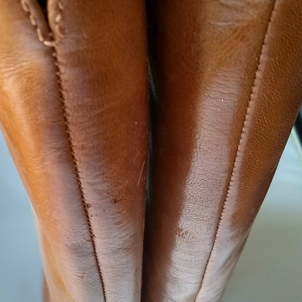 Boots - Picture 2 of 4